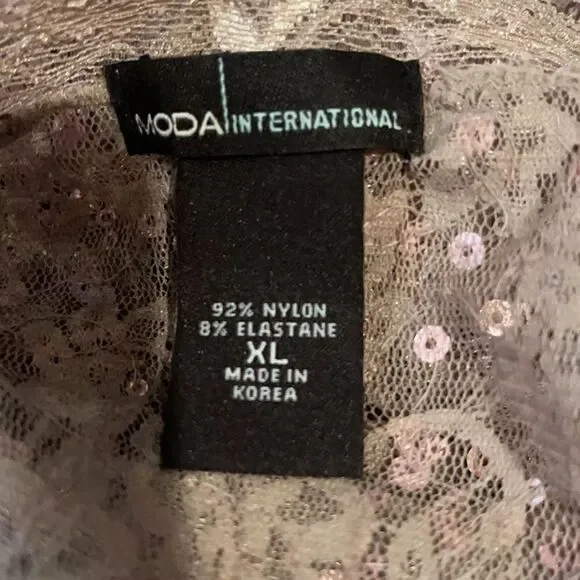 GORGEOUS SEQUIN Sparkle Top!